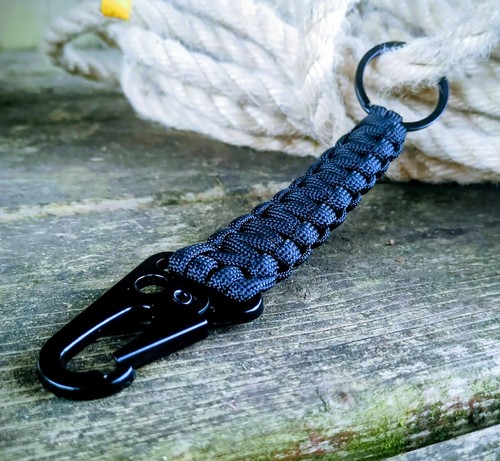 Paracord keyring with - keyring,